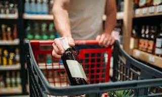 Получение лицензии на розничную продажу алкоголя в Волхове в октябре